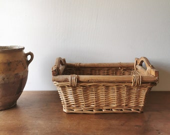 French vintage storage basket, neutral natural home organisation, old farmhouse kitchen basket, rustic interior decor gift for country home