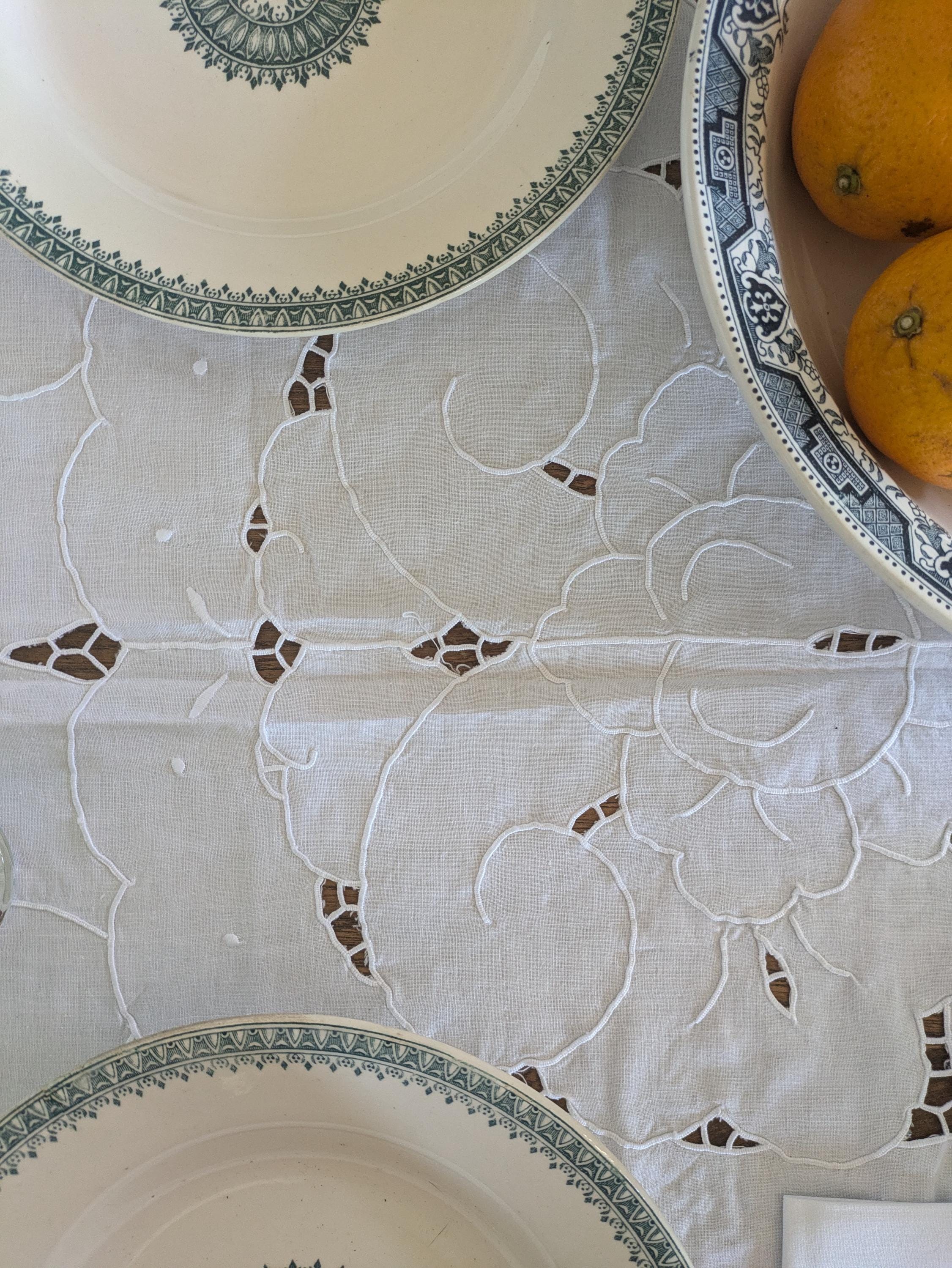 アンティークフレンチリネンテーブルクロス＆ナプキン：手刺繍の