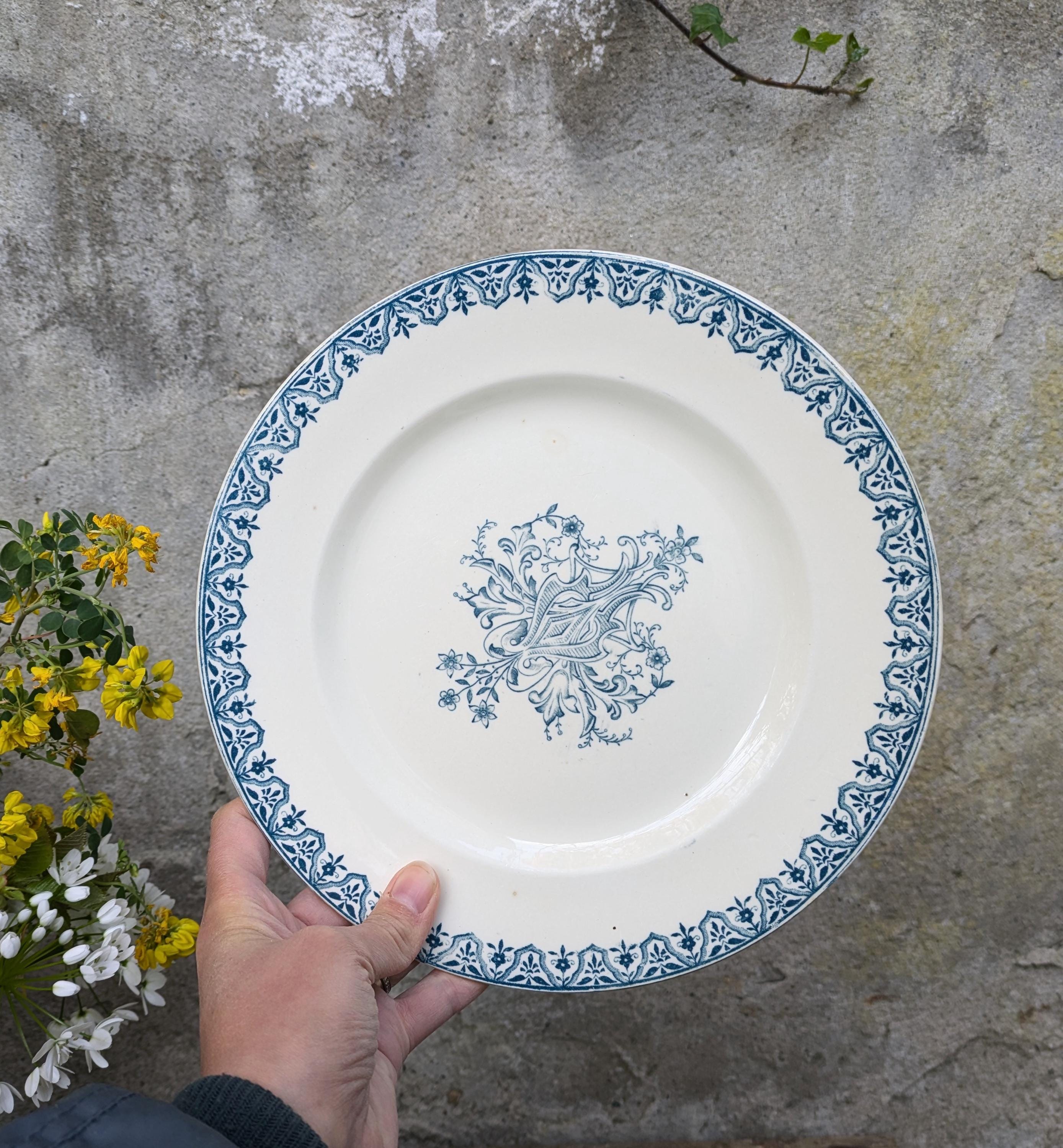 Salins 深皿 Alhambra Vintage Salins Alhambra Dinner Plates: French Country Cottage