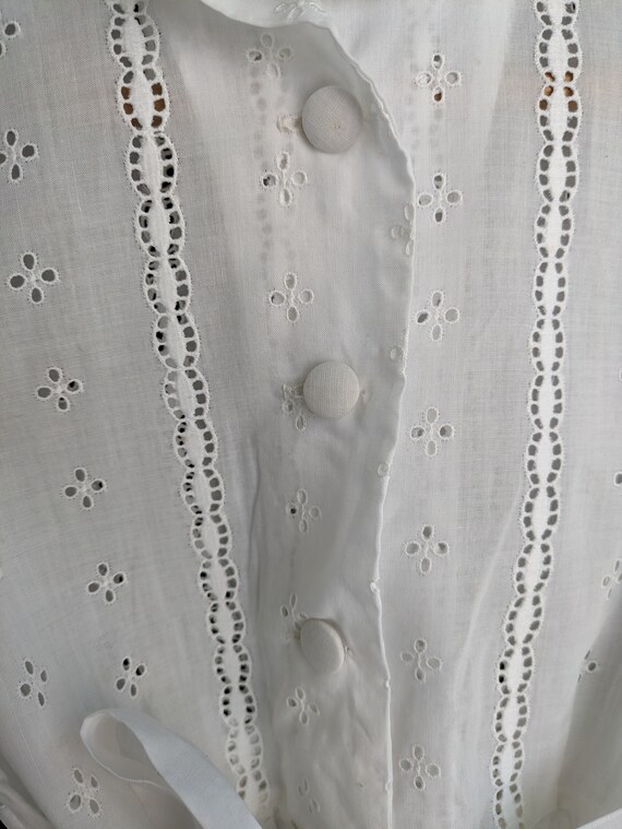Vintage 1950s Broderie Anglaise Grey Cape Wiggle Dress