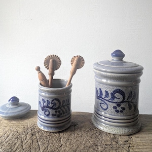 pots vintage en grès d'Alsace, pots de poterie française bleus faits main
