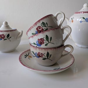 French vintage tea service, digoin Sarreguemines, model Printemps French homeware, vintage teacups and teapot, French gift
