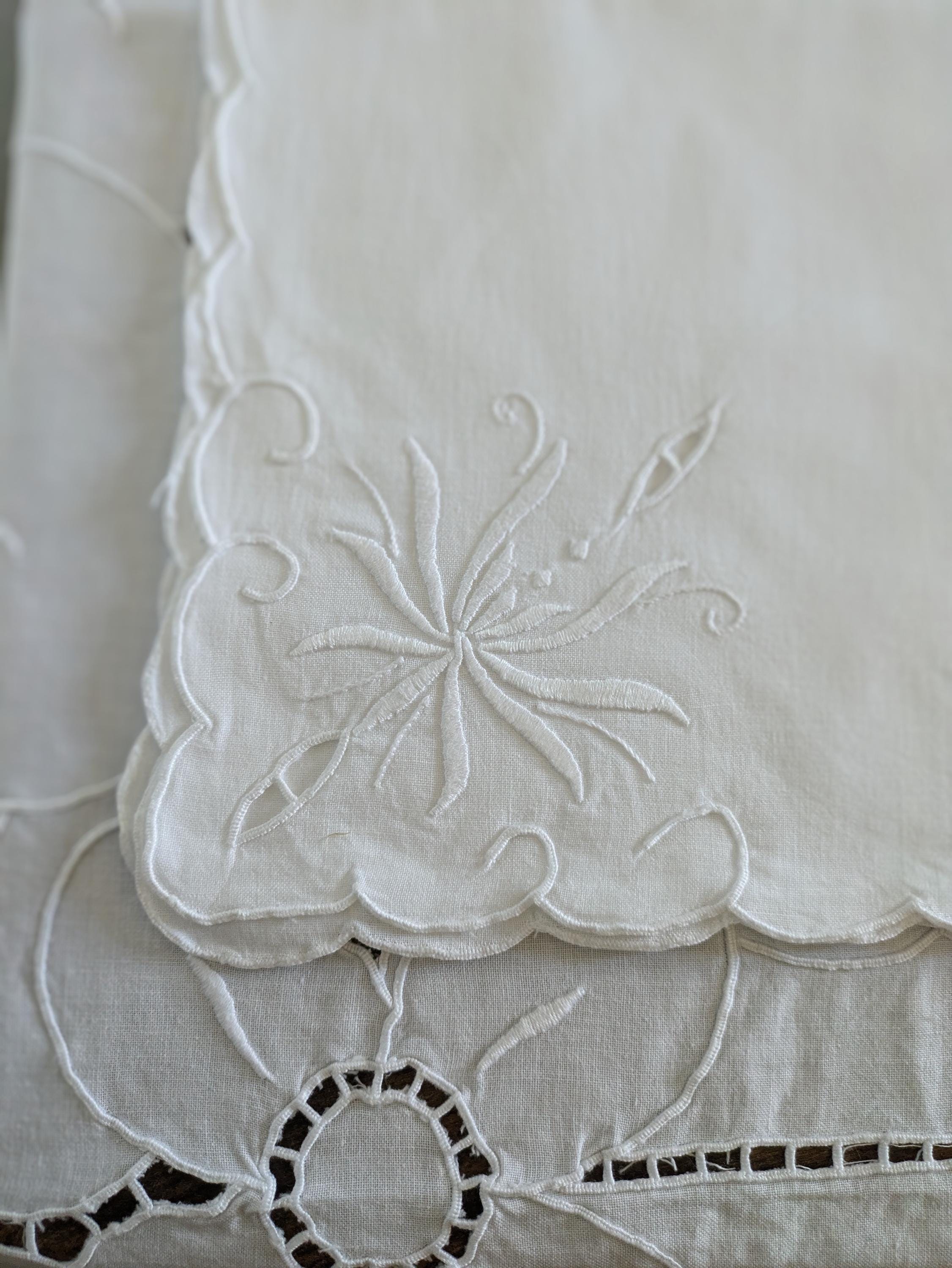 アンティークフレンチリネンテーブルクロス＆ナプキン：手刺繍の