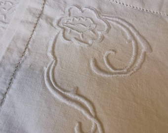 Antique French Linen Tablecloth & Napkins: Hand Embroidered Farmhouse Dining