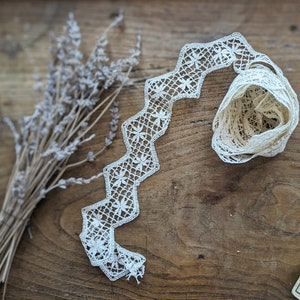 Antique French lace, pretty off white lace for craft project, 3 metres plus, journaling, scrapbooking, sewing decorative lace