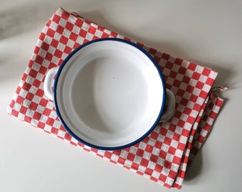 Small white enamel bowl, French vintage bowl with handles, country cottage French farmhouse style kitchenware, neutral kitchen decor