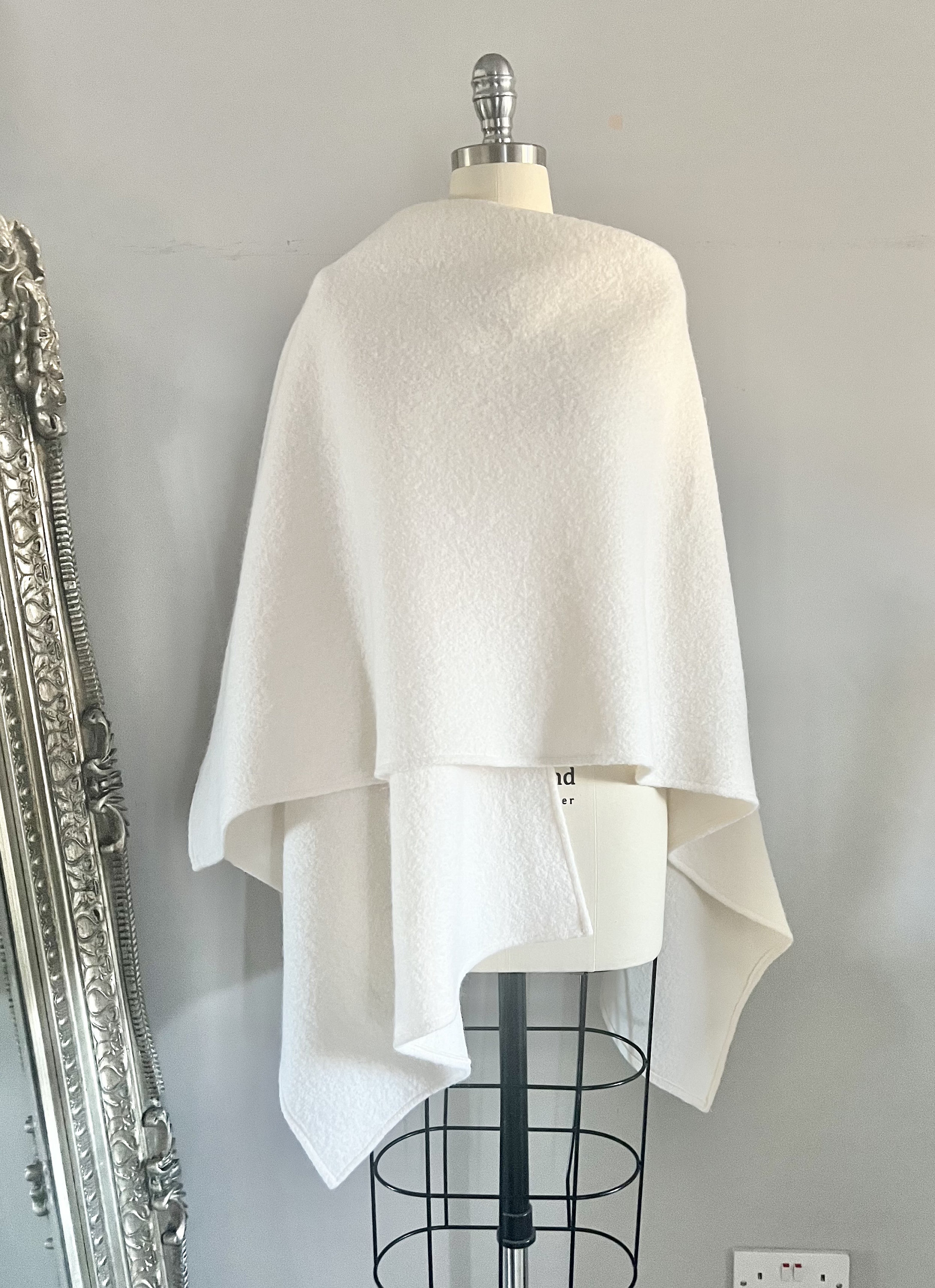 White Wool Cape - Etsy White Wool Cape - Etsy