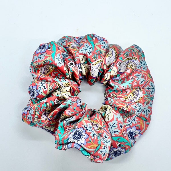 Liberty London 100% silk scrunchies, Beautiful silk satin scrunchies, available in a variety of Liberty London prints. Handmade in the UK