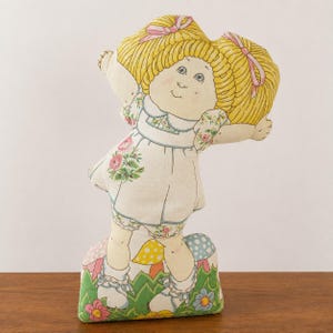 Vintage 1980's Cabbage Patch Kids Cloth Pillow Doll Blonde Pigtails Floral 16"