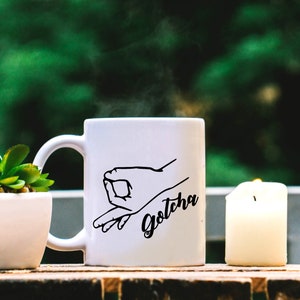 Finger Circle Game Mug | Gotcha - Made You Look | Funny Prank Meme Gift For Boyfriend, Brother, Sister, Friend, Boss or Coworker