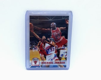 MICHAEL JORDAN 1993 NBA Hoops Skybox #28 Chicago Bulls Basketball Trading Card