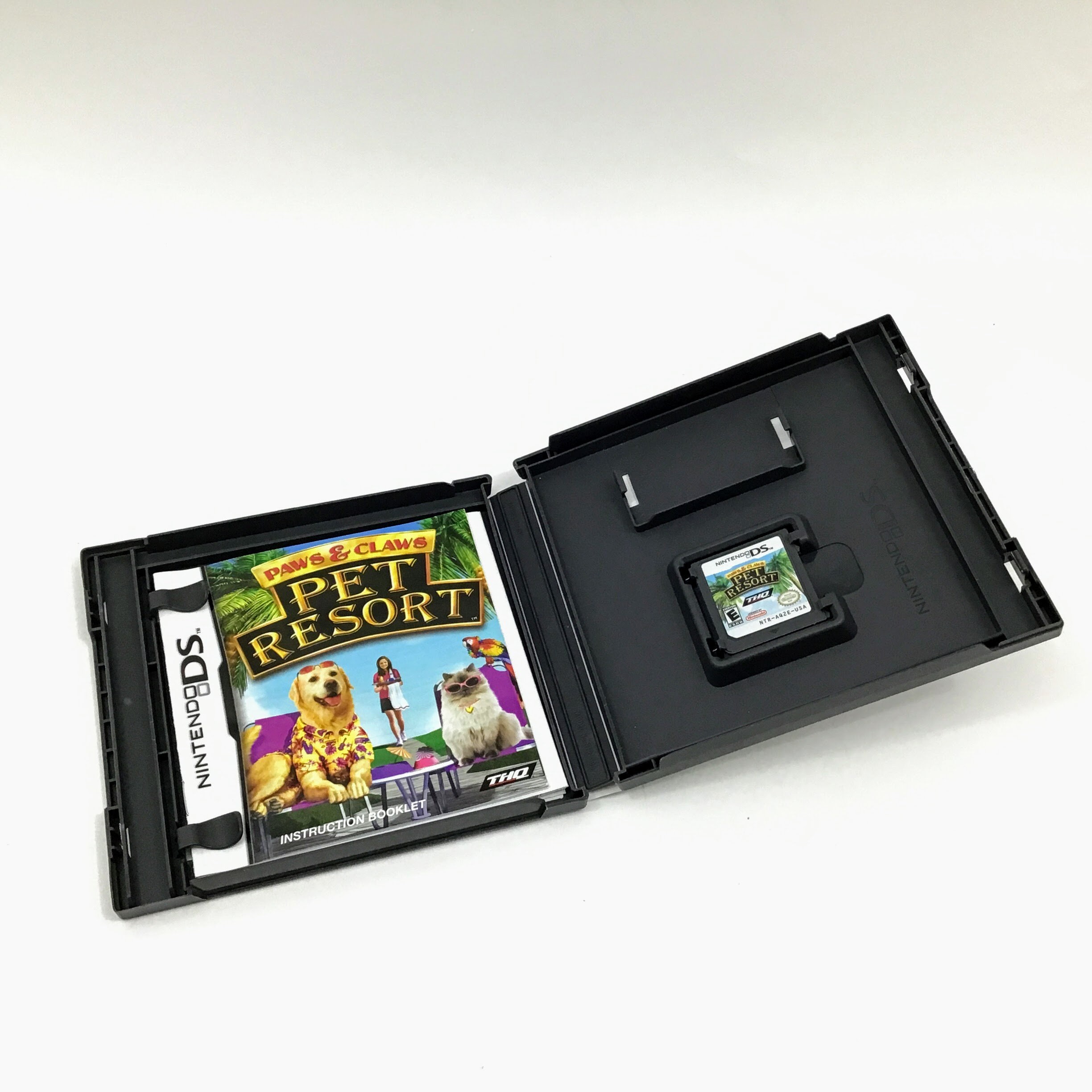 Paws and Claws: Pet Resort Nintendo DS Used