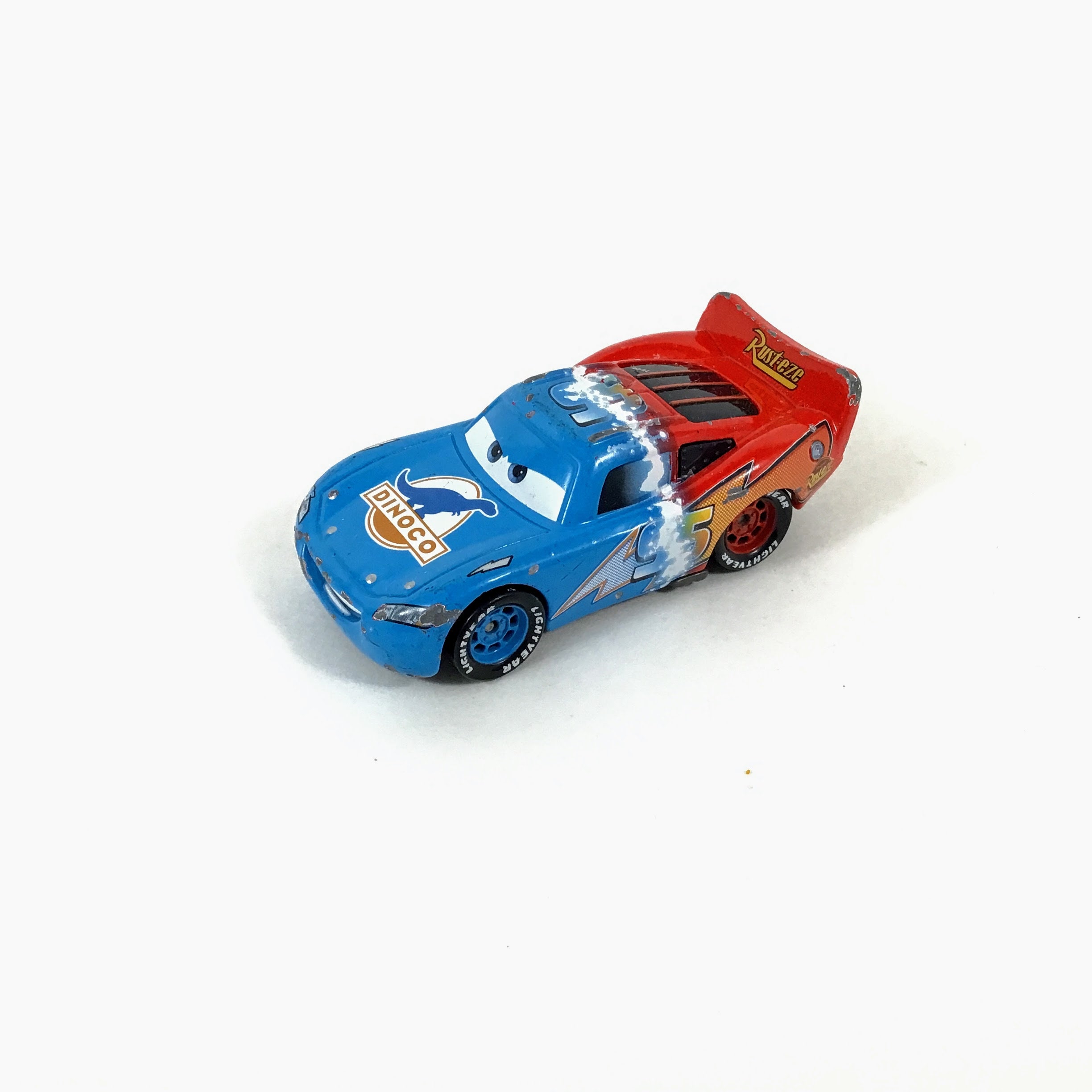  Disney Pixar Cars Diecast, Transforming Lightning McQueen :  Toys & Games