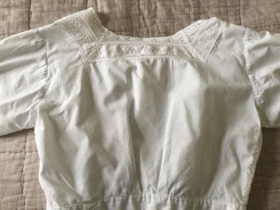 Sweetest little antique white cotton camisole/ bo… - image 7
