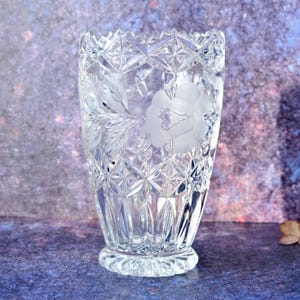 オールドクリスタルIrena 手彫り鉛クリスタル花瓶 Irena Crystal Vase - Etsy