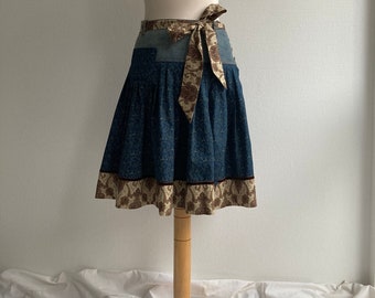 Jupe Dirndl Gr.38 avec détails upcycling