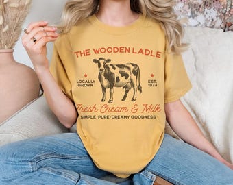 Fresh Cream & Milk Vintage Farm Sign Comfort Colors Unisex Tee - Retro Country Farm Graphic Shirt, Cute Southern Style Tee for Women and Men