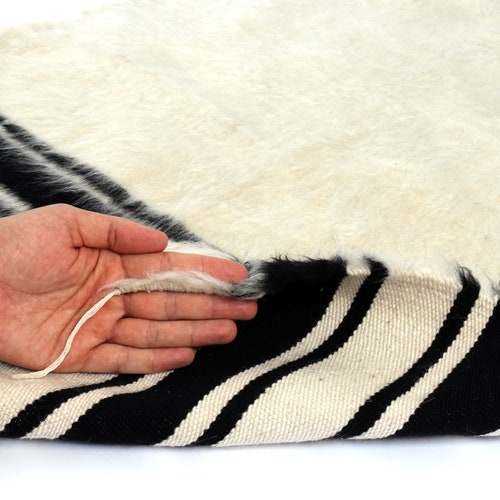 Shops Vintage rug 3x4 Kilim moroccan rug black white cream bedside natural wool color beige kilim doormat bath mat door entryway turkish pile rug
