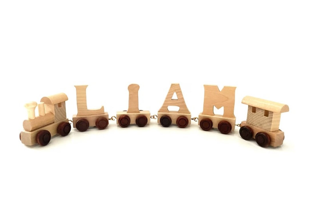 Trenino con lettere personalizzato, trenino in legno multicolore con il