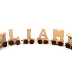 Trem de letras personalizado, trem de madeira multicolorido com nome do bebê, perfeito para presente de batizado, presente de aniversário, presente de recém-nascido