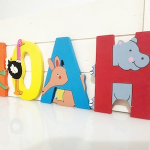 Rompecabezas de nombres personalizado para niños. Rompecabezas de madera hecho a mano con nombres de niños y niñas. Regalo educativo para niños pequeños.