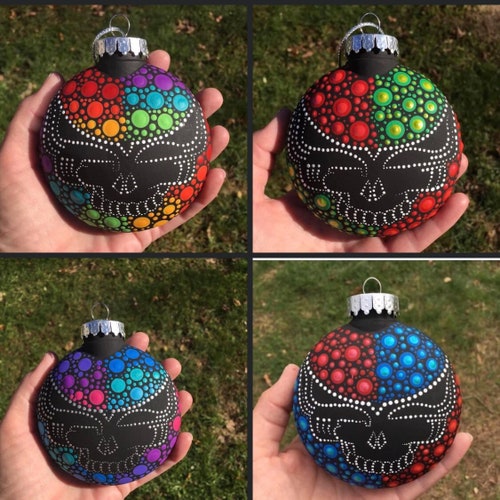 4 PACK - shops syf ornaments