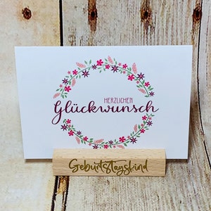 Kartenhalter aus Buchenholz mit Spruch für Lieblingsfotos und schöne Karten, Postkartenhalter Holz, Karten Aufsteller Holz, Fotohalter