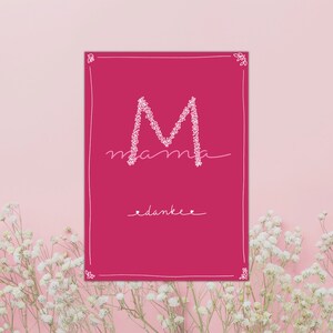 Muttertagskarte mit liebevollem DANKE Lettering | Postkarte Muttertag | Karte mit zartem blumigen M für Mama