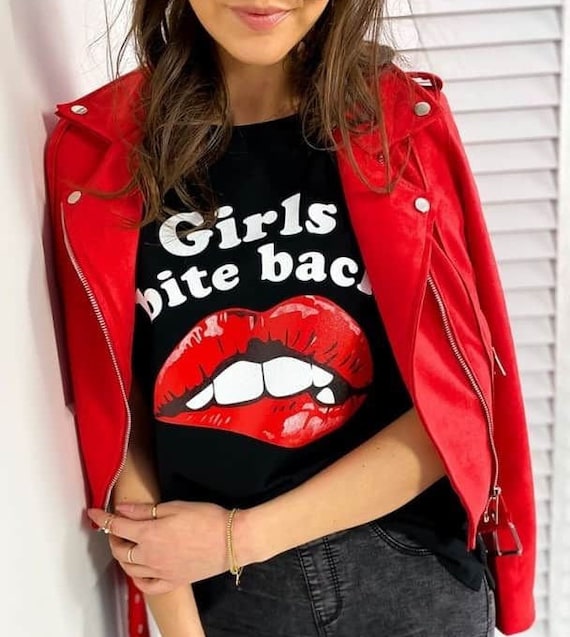 Camiseta negra de mujer Las niñas muerden la espalda, labios rojos, mordida  roja, camiseta de niña, camiseta de algodón, camiseta de mujer -  México