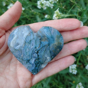 Moss Agate Crystal Puffy Heart! Green Dendritic Druzy stone hand carved, fairy gardens, garden energy, tree agate sparkle, Green chakra ray
