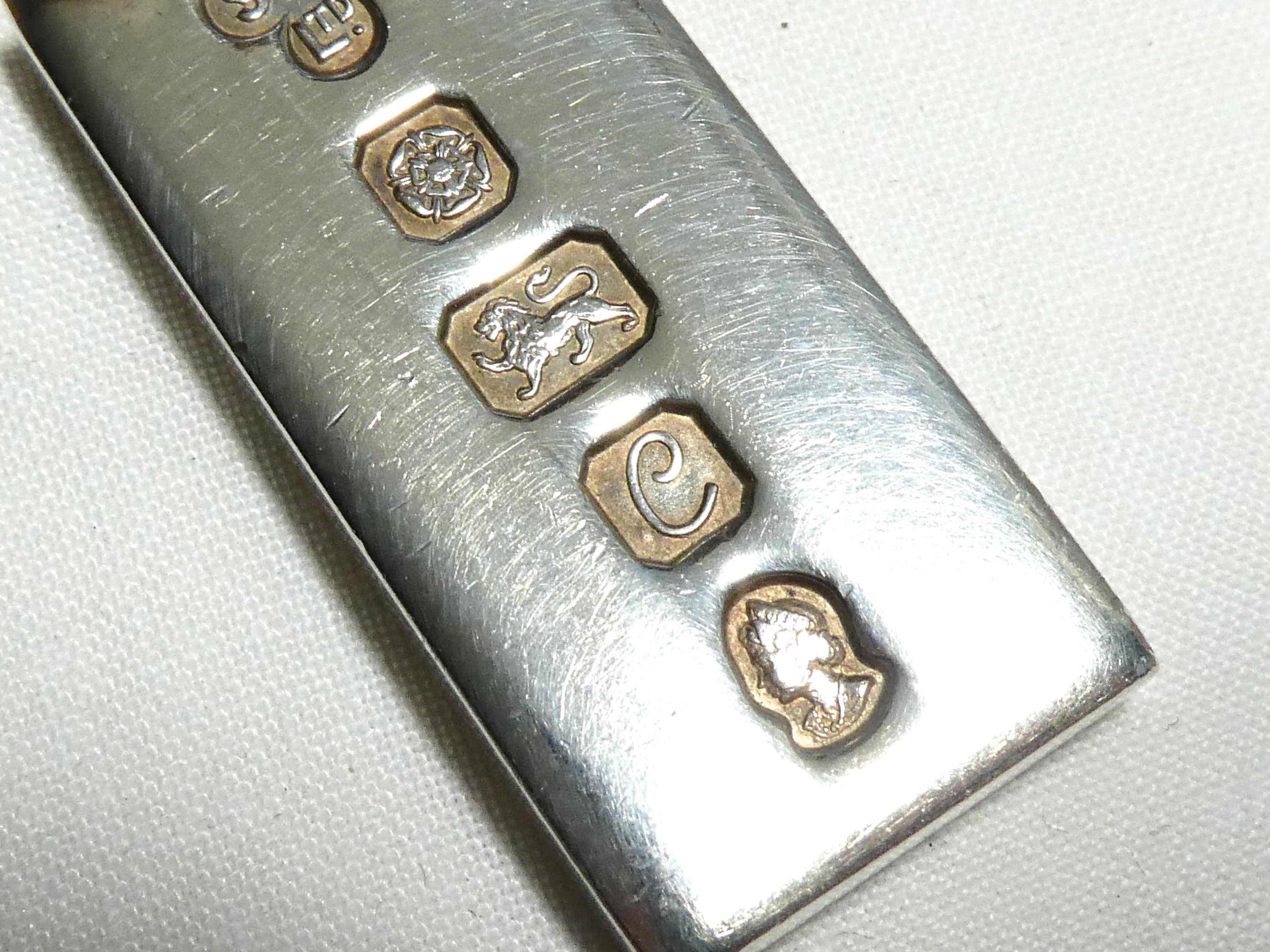 VINTAGE S&S Ltd 1977 Queens Jubilee 925 Sterling Silver