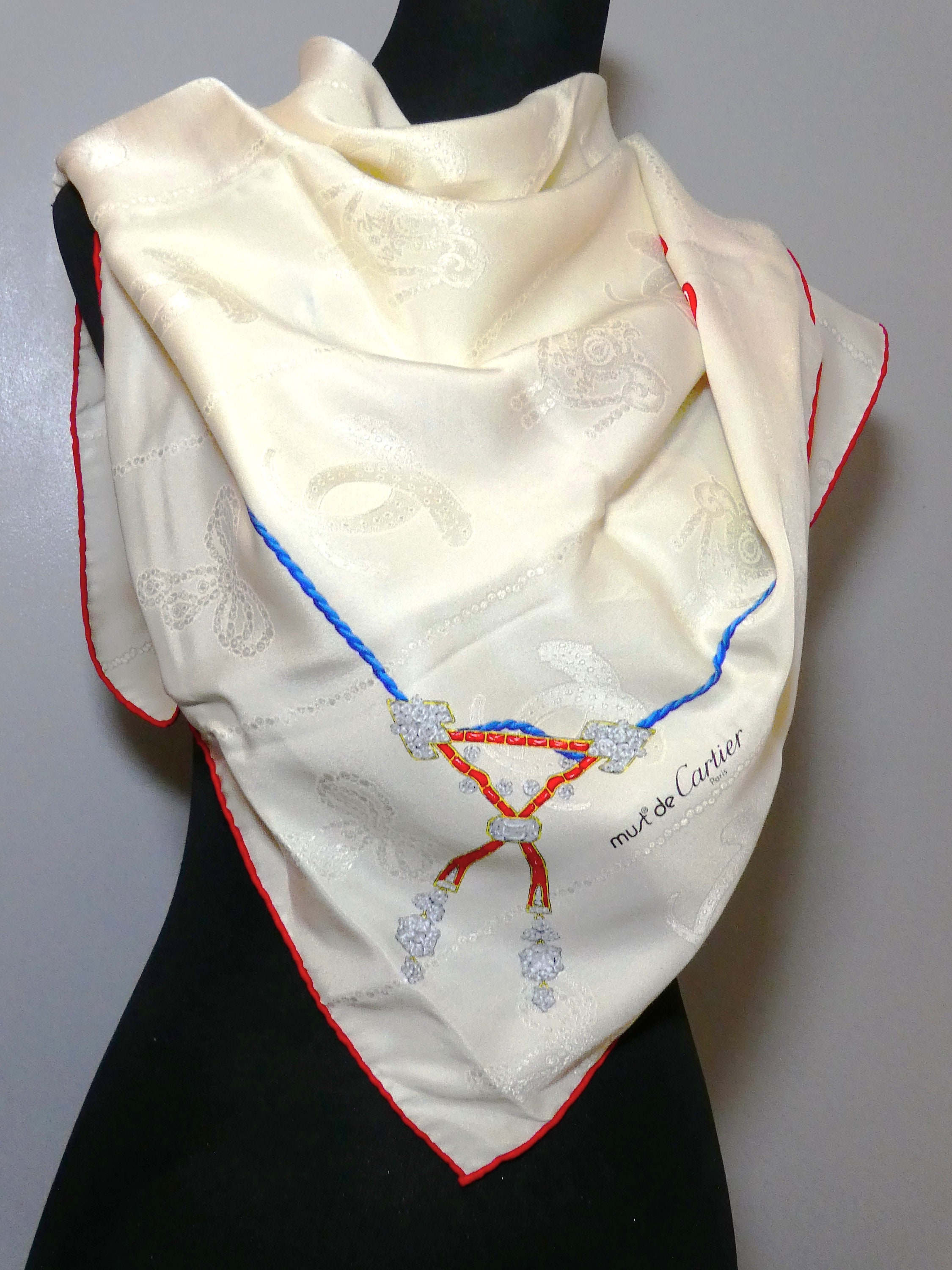 Must cartier scarf - Etsy 日本