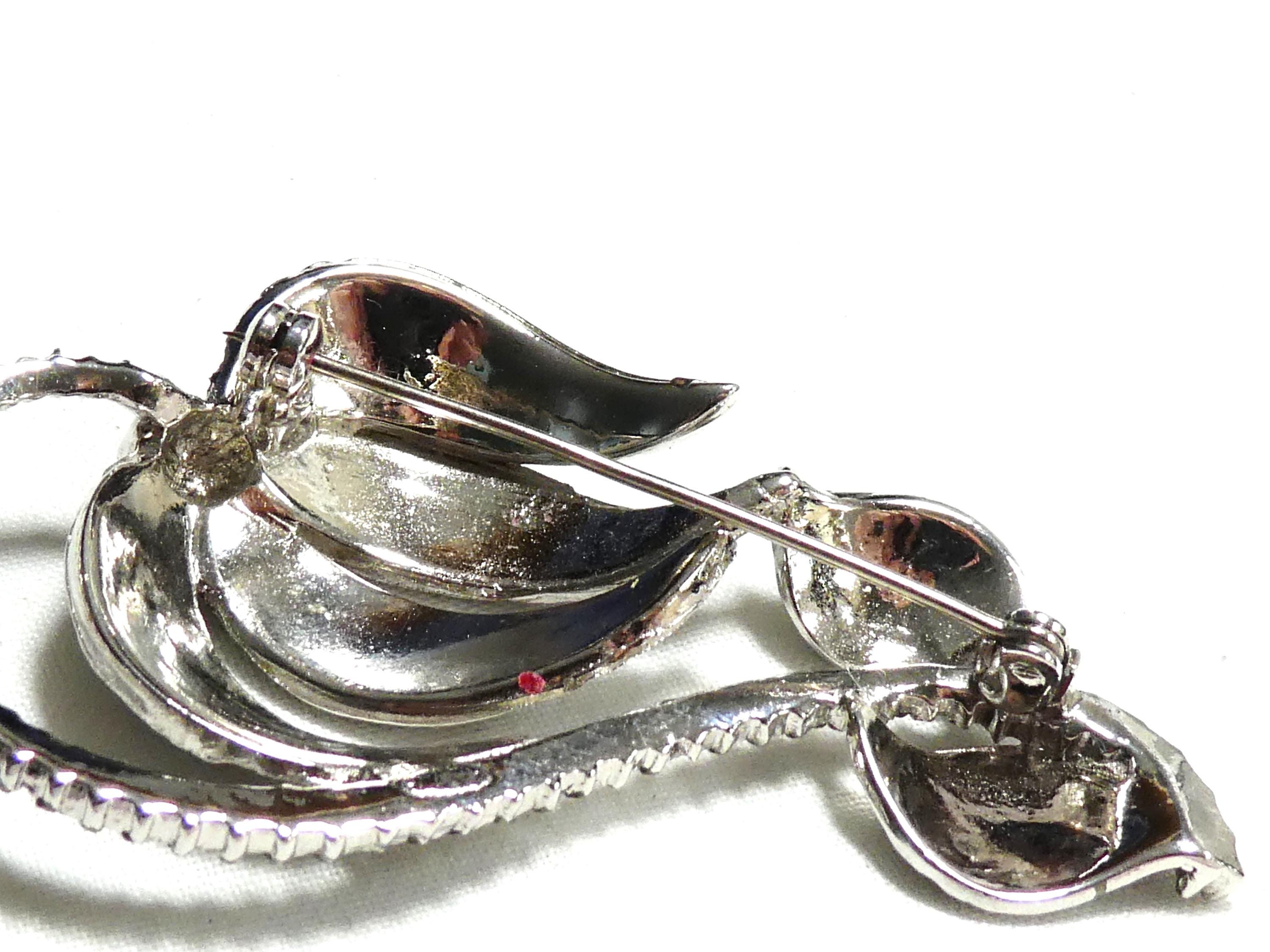 ブローチ ヴィンテージ スフィンクス サイン入り シルバートーン