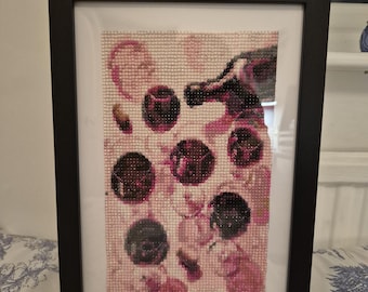 È tempo di vino rosso. Quadro artistico con diamanti.
