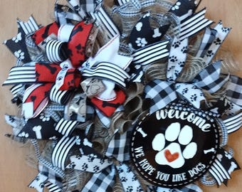 Dog Wreath Front Door Wreath Pet Wreath Paw Print Wreath Everyday All Season Deco Mesh Burlap Welcome Dog Lover Wreath
