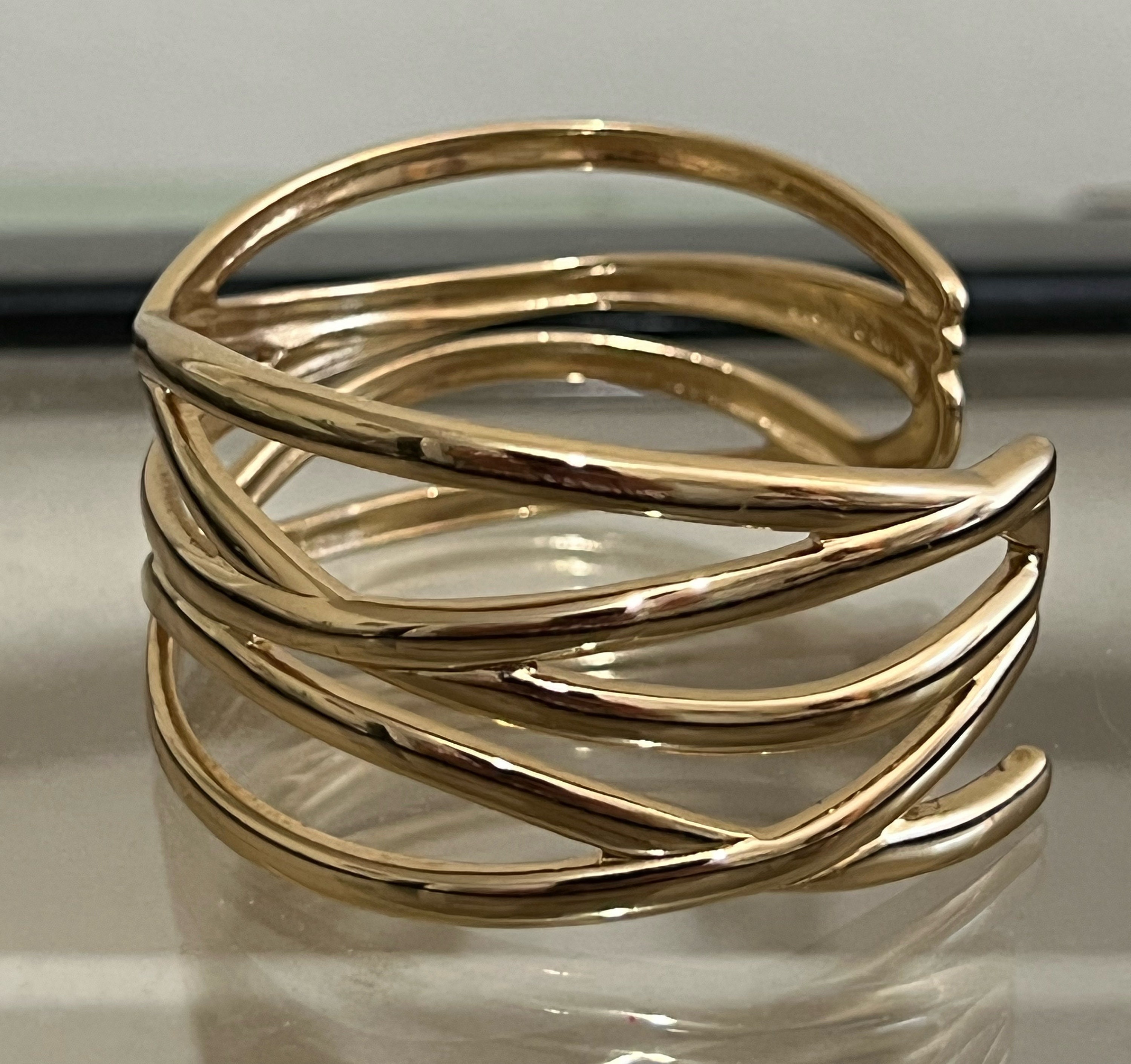 Stella Dot Gold Plated Bracelet Oval Shape 2 3 8 Diameter at