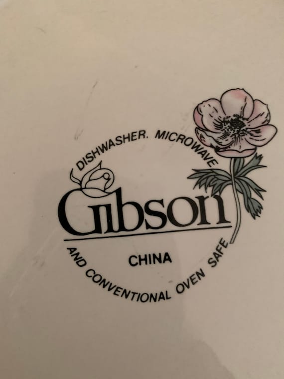Vintage Gibson Floral Dinner Plate
