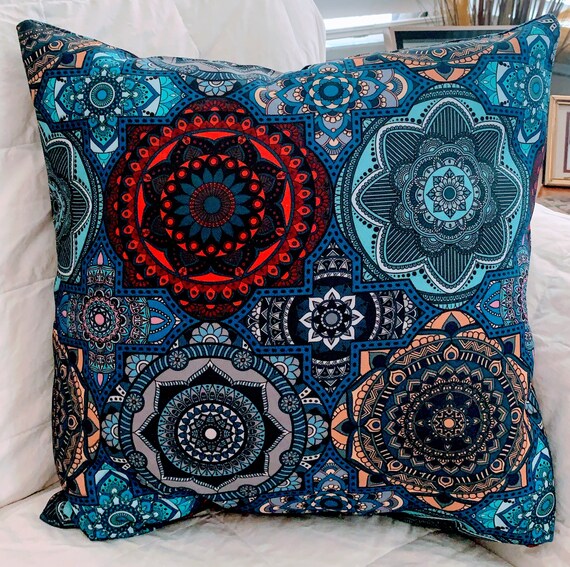 Handmade Decorative Throw Pillow 18x18 Insert 100% Polyester 