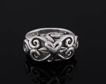 Sterling Silver Heart Scroll Ring Size 6 1/2