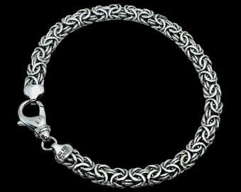 Pulsera bizantina de plata de ley de 8 pulgadas.