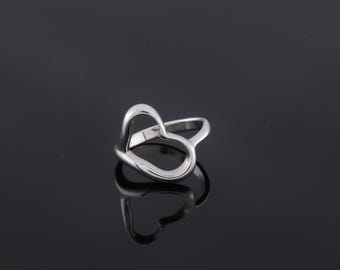 Sterling Silver open work Heart Ring size 5.75