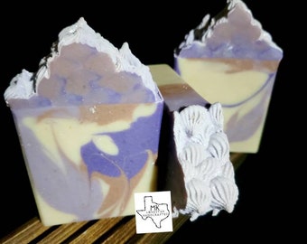 Lavender Woods & Honey Handcrafted Goat Milk Artisan Soap