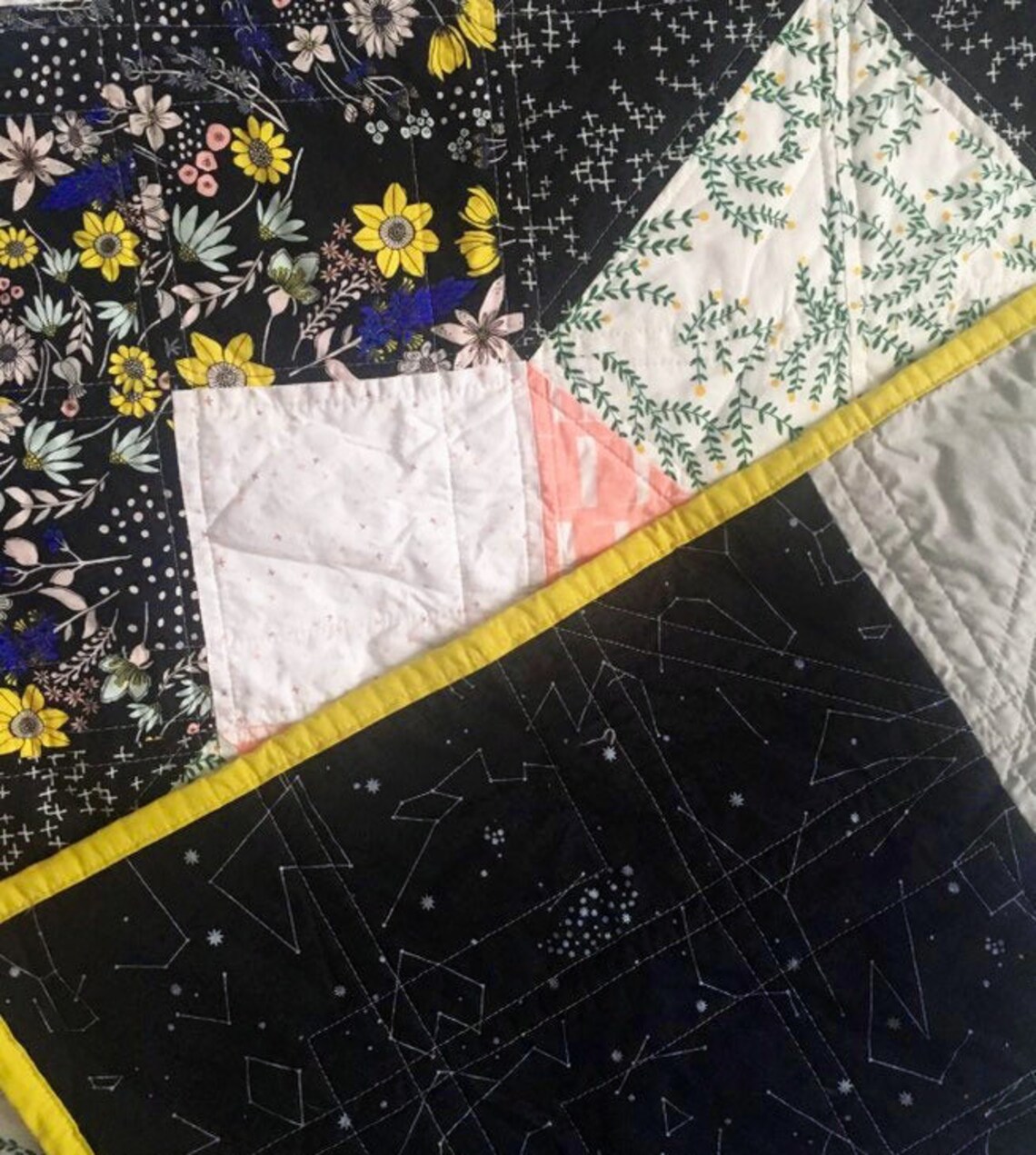 Black, White and Floral Starry Baby or Lap Quilt - Etsy
