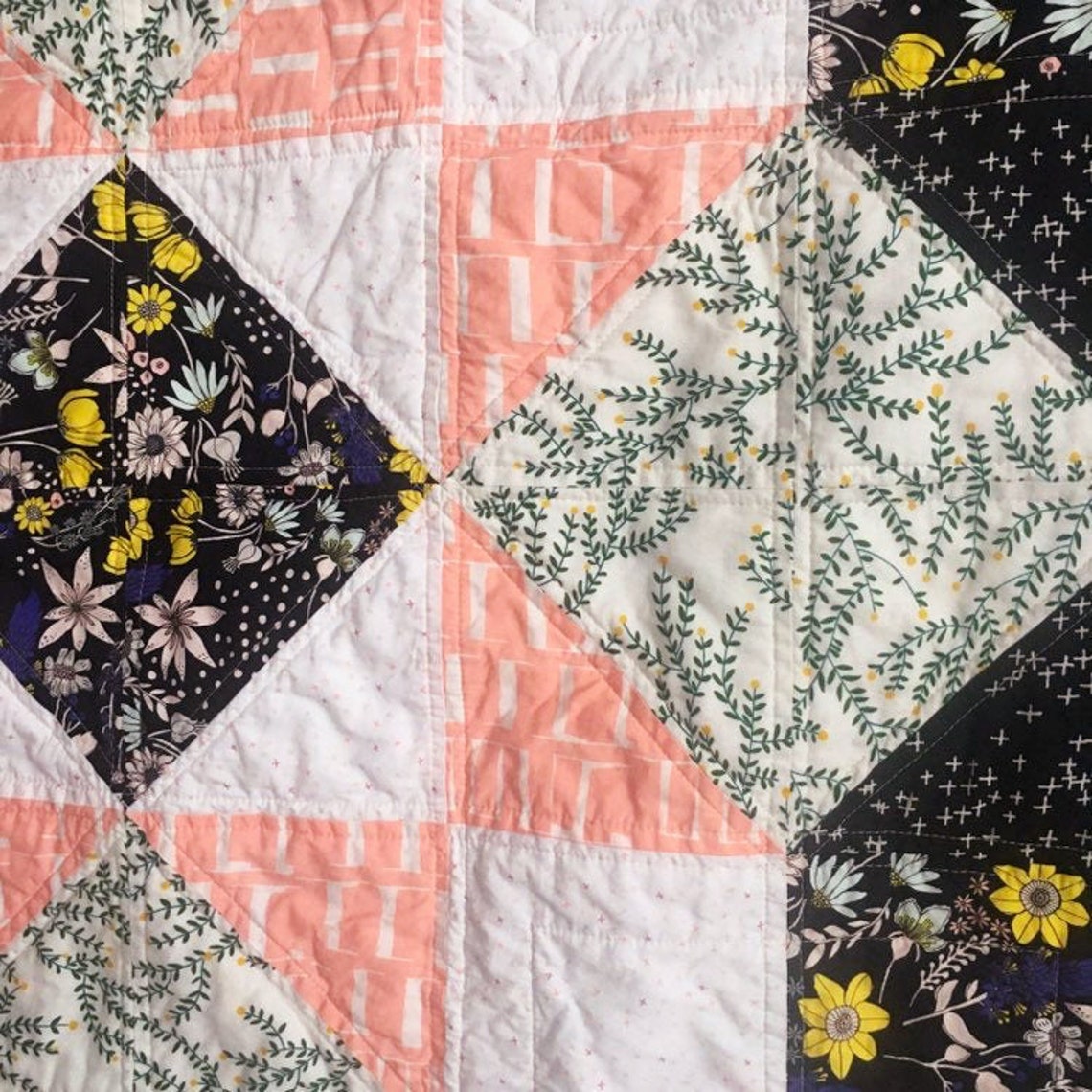 Black, White and Floral Starry Baby or Lap Quilt - Etsy