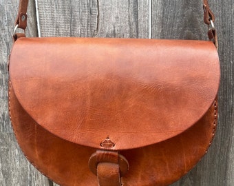 Handcrafted Leather Crossbody Bag, Adjustable Strap, Large Brown Purse