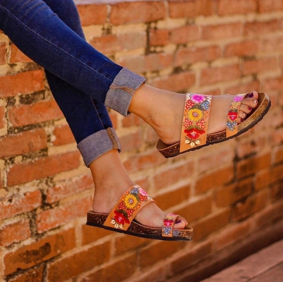 Sandals Hand Painted Sandals Floral Painted Sandals Mexican Sandals Slip Ons Leather Sandals Handmade Sandals Etsy Canada