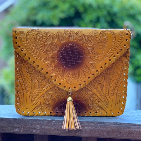 Leather tooled Crossbody Bag, Purse, Colorful Bag, Mexican Tooled Hand Bag, Crossbody Purse, vintage bag, vintage purse, handmade bag,