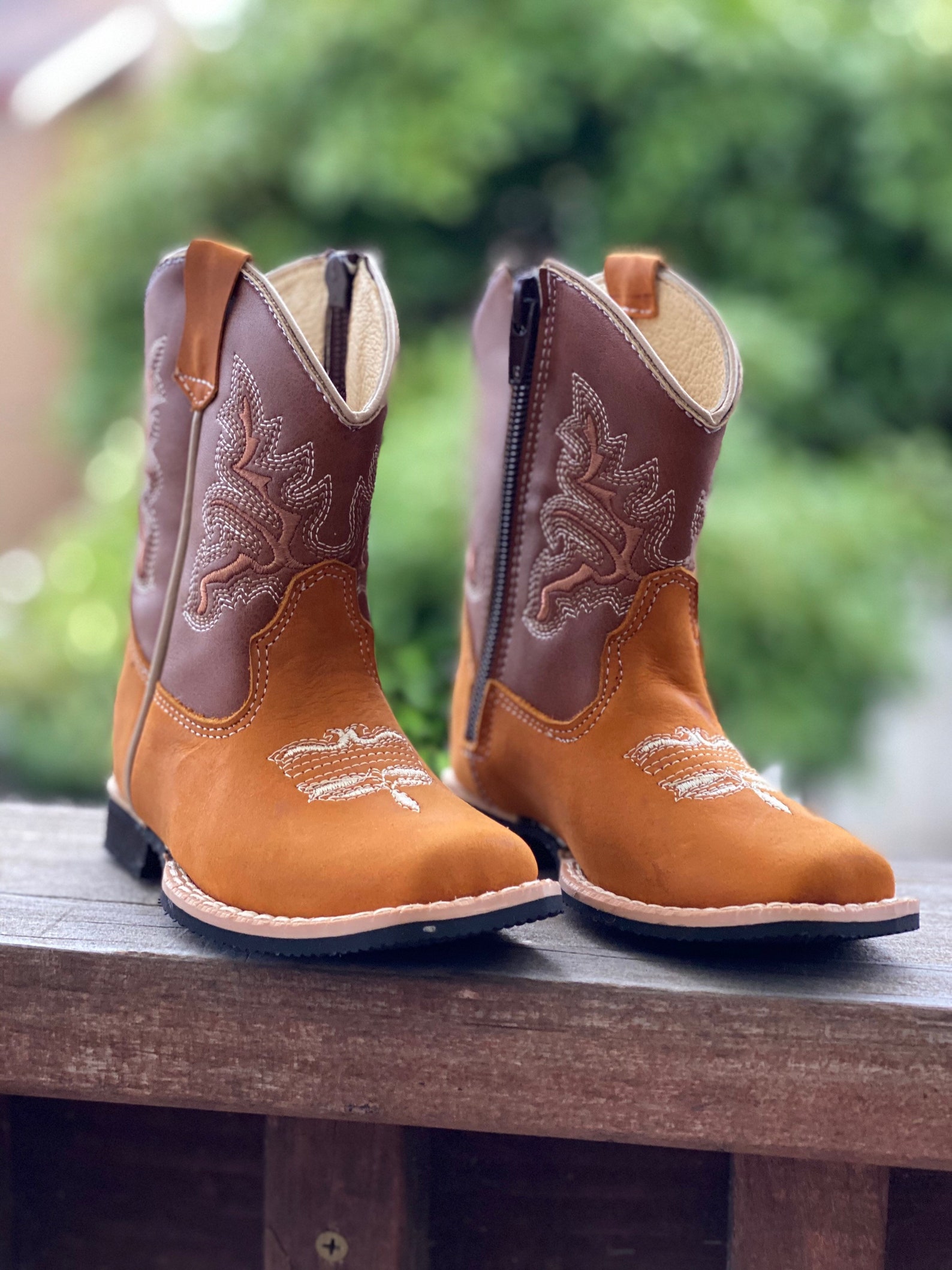 bebe cowboy boots