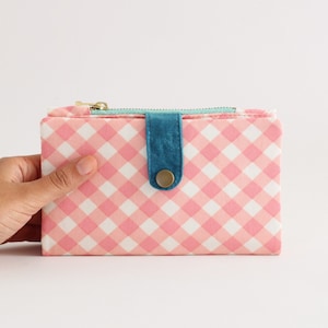 Cartera rosa para mujer, cartera larga a cuadros, cartera retro de viaje, cartera larga para mujer, cartera grande plegable, organizador de tarjetas de crédito imagen 1