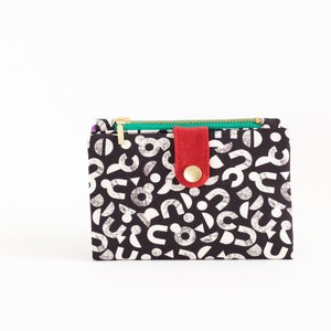 Cartera blanca y negra, cartera vegana de colores, cartera fina para mujer, cartera de tela bonita, cartera lila, cartera para mujer hecha a mano